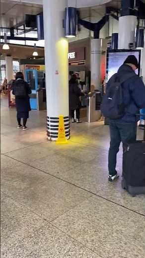 Ashford International Train Station #shortvideo #shortsviral #thewanderinglondoner