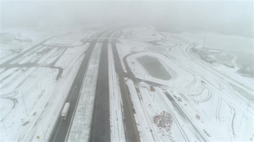 Budowa granicznego odcinka S61 Budzisko-Suwałki. To trasa Via Baltica. Droga biegnie przez przesmyk suwalski. W grudniu ma być otwarta