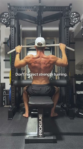 Lift heavy 🤝🏼 Run far. #workout #strengthtraining #runner #athlete #fitness