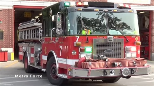 Metra Force on Instagram: "Chicago Fire Dept Engine 7 to a Rubbish. #chicago #chicagofire #chicagofiredepartment #firedepartment #firedept #firestation #firetruck #firetrucks #engine #old #oldies #oldie #spartan #code3"