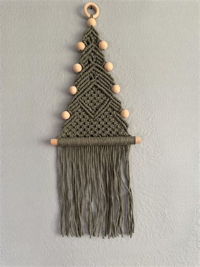 Small Macrame Christmas Tree - Etsy Canada