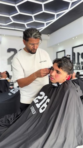 Aziz Koudhaïi: Tunisia's Barber Football Star