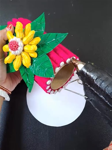 I made a Unique paper hand basket, making with waste nuts shells & craft paper