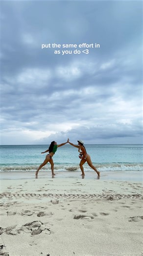 Sofia Travaglini on Instagram: "Send this to your person 💌 Grateful for you my love @built_by_tash _ #friendship #friendshipgoals #bestie #girlhood"