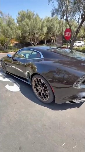 New Black 2025 V12 Aston Martin Vanquish Supercar #cars #supercars #luxurycars #astonmartinvanquish