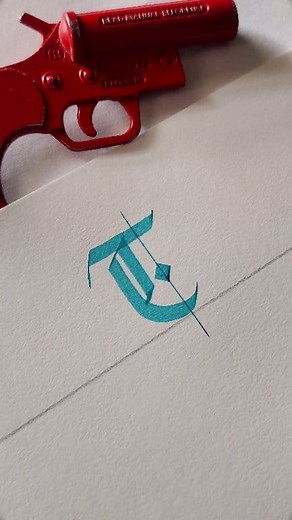 101K views · 472 reactions | How to write in Gothic Calligraphy Letter T in Gothic Script | Lone Calligraphy | Facebook