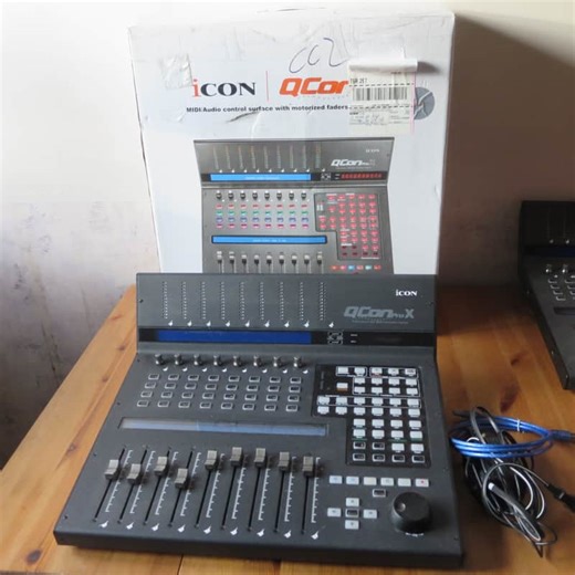 ICON QCon Pro X Control Surface w/ Motorized Faders – DAW Controller – Boxed - Black | Reverb