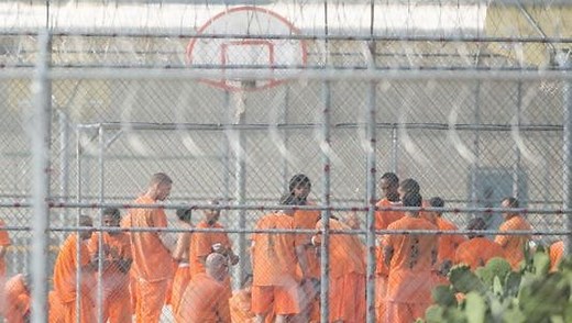 Arizona cuts ties with private-prison operator over Kingman riot