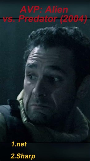 Alien vs. Predator (2004) | Crafting Spear and Shield from Xenomorph Remains 🛡️👽