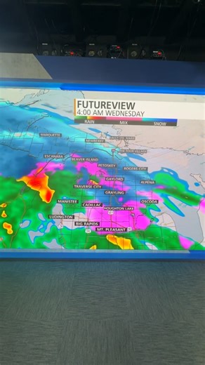 Weather Update / 2-17-26 Wintry mix & windy Wednesday. Here’s the latest forecast with Meteorologist John Gross | 9&10 News