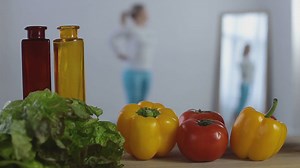 Snooki_s_Late-Night_Snack_Struggle