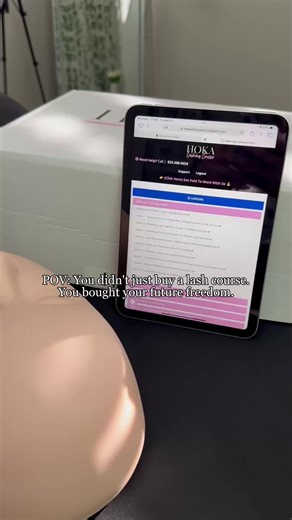 Your 9–5 called. You ghosted it for your lash era ✨💅💖 #lashcourse#onlinelashcourse#lashtraining#learntolash