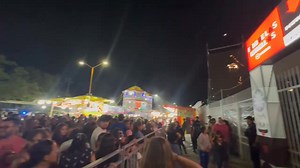 Miles de Personas no Alcanzaron Lugar Dentro del Foro de las Estrellas Para el Concierto de Cuisillos | Palestra Aguascalientes