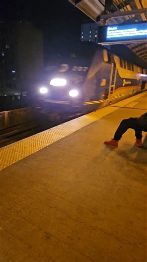 Poughkeepsie Bound MTA Metro-North Train Arriving At Harlem 125th Street In Harlem, Manhattan, NYC