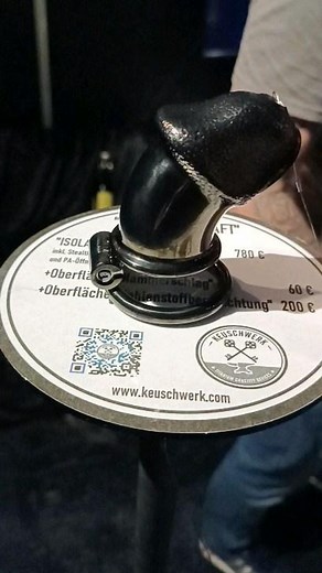 Keuschwerk on Instagram: "Aktuell auf der #boundcon ....kommt vorbei 😉 Gleich neben dem Stand der wunderbaren @auroranianoxxofficial www.keuschwerk.com #chastity #custom #prinzalbertpiercing #chastityslave #handmadejewelry #weldaddicts #weldart #handmadewithlove #handmade #schweißtechnik #chastitycage #titanium #titan #selfmade #chastitycontrol #chastityfetish #chastitytraining #keusch #keuschhaltung #keuschheitskäfig #malechastity #keyholder #keyholding #piercing #teaseanddenial #slaveb