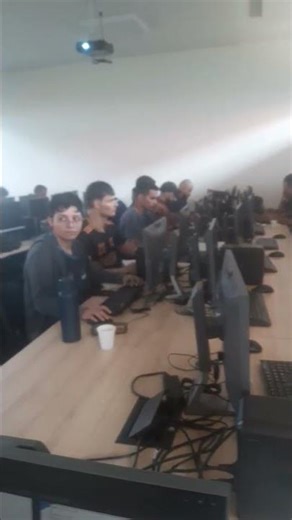 Linguagem de Programação python.