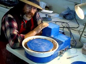 SIMON LEACH POTTERY TV - We are back ! - Shimpo Aspire wheel review ! Dec 19 '13