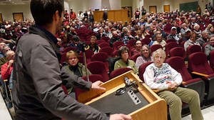 Anti-pipeline groups take legal stand with FERC motion