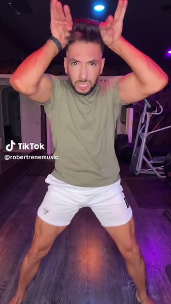 Dynamic Dance Choreography by Sebastian Gonzalez Featuring Alex Mucci