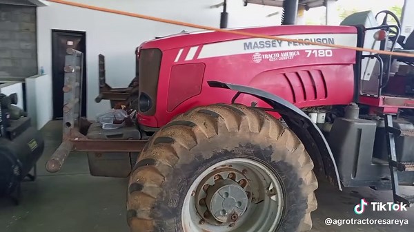 Venta de Tractores Massey Ferguson 7180 en Guárico