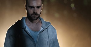 Denis Hanganu: „Sunt crescut la țară, nu mi-e frică de nimic. La scenele de bătaie nici nu s-a pus problema de dublură“ VIDEO