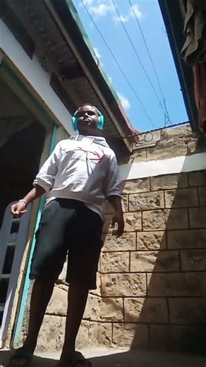 🤏🏾🤏🏾🤏🏾🌺🌺