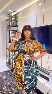 SOLD OUT❎ in this print, Ask for new print options✅. The beautiful FREYA adire skirt set😍😍. Available to order in all sizes🛍️🛍️ Price- N48,500 only Order via dm/whatsapp 234 814 341 0920 #fashion #explore #adire #adirefashion #viral #explorepage #fyp | YASSFashion.ng