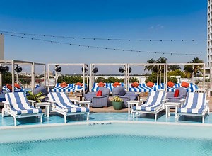 Ocho at Soho Beach House - Rooftop Bar Miami