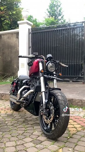 Custom Benelli Motobi 200 Evo Bobber: Cinematic Motor Modifikasi