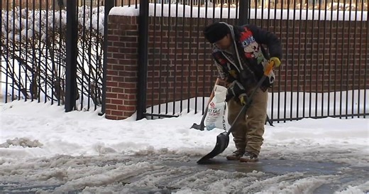 How to prevent shoveling injuries