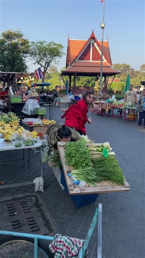 #ข่าวด่วน เก่งธชยตUกับอ้วนรีเทิร์น กลางตลาดสด!!! @TACHAYA @อ้วน รีเทิร์น (ตัวจริง) @The Knot Thailand #เดอะน็อตการละคร #อุทัยธานี #โหนกระแส