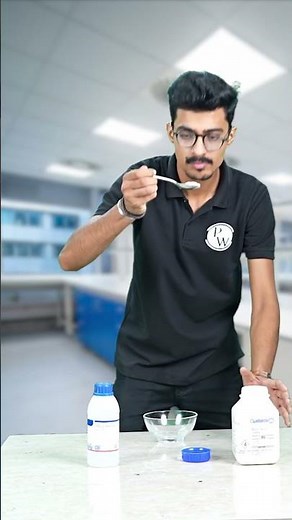 PW Logo on Fire through Chemistry || PW Prayogshala