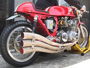 Benelli Sei Cafe Racer - 6 Zylinder, 900ccm unvergleichlicher Sound