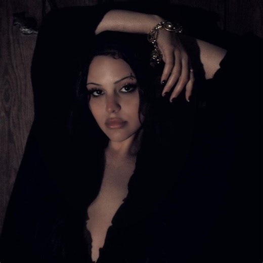 Amira Elfeky - Death of Me lyrics