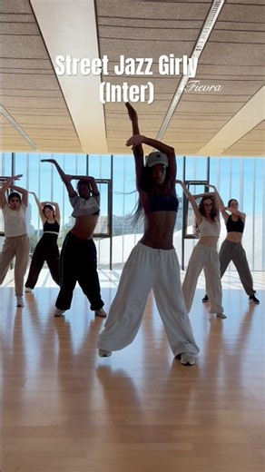 Stage de Street Jazz Girly avec Anne-Claude chez Fievra, cours de danse à Rennes !!