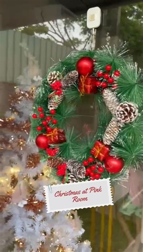 Christmas at Pink Room 🎄💗 Glow ups, good vibes, and holiday magic | Pink Room