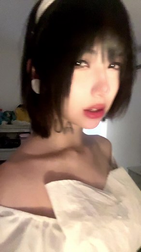 you’re my sweet dream #fypシ゚ #fyp #fypp #foryoupage #viral #anime #animation #relatable #alienstage #alienstage #foryou #vivinos #alienstagevivinos #angst #sua #cosplay #suacosplay #alienstagecosplay