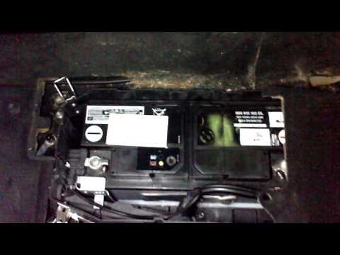 Audi Q7 - substituição profissional da bateria.