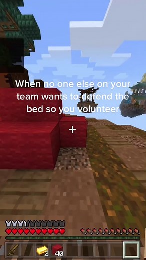 Defending the Bed in Minecraft Bedwars