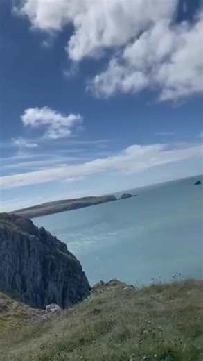 Help Me Grow From 222 Subs! | Tenby Beach