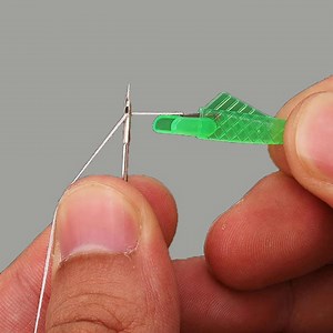 T-easy Needle Threader, New Design That is Easy to Use and Light Weight, Get 2 Threaders and a Third One for Free. Best Price Anywhere! - Etsy