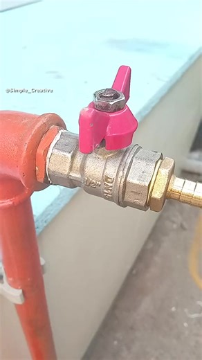 00253_Only Pros Know This Trick! How to Remove your Faucet Without a Tool U #woodworkingprojects #woodworkingnetwork #woodworkingknowledge | Easy Tips