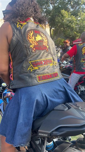 eintlik Ke eng e monate ka RR @T-GOM. It seems like there are more S1000RR than any type of bike in the club?