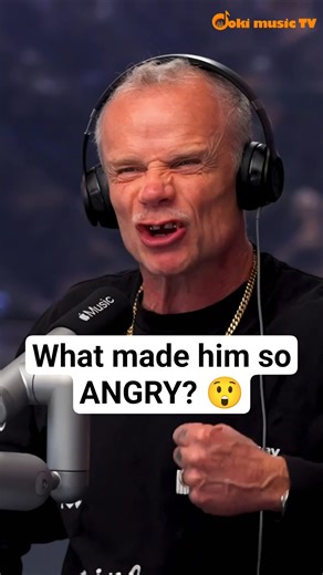 Flea was so MAD 😡 #rhcp #flea #shorts