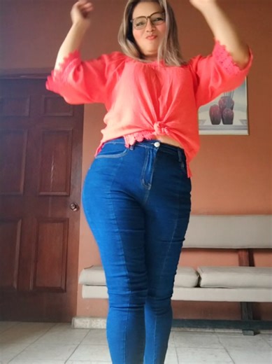 #salvadoreña maduras