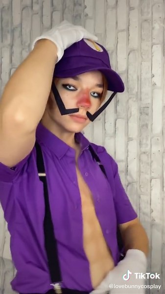 Sexy Waluigi Costume for Halloween | Hot Waluigi Cosplay Ideas
