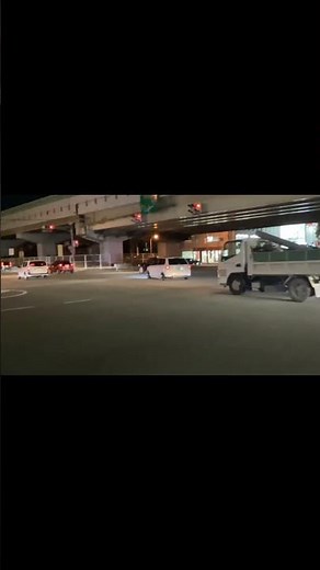 12月12日(金)バイパス前交差点撮影‼️マツダ・ベリーサ 車高短 #shorts #車高短 #シャコタン #カスタムカー #改造車 #マツダ