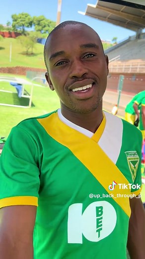 Undlovu Udlala Kamnandi - Indoda Ephansi