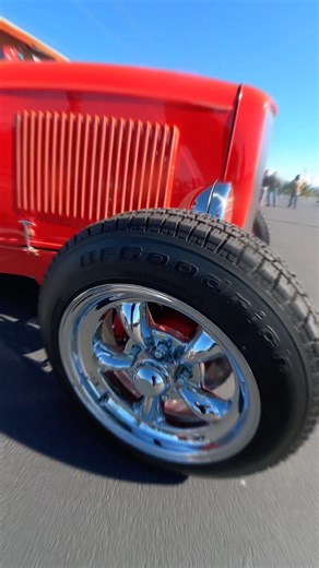 “Old School Cool: Stunning 1932 Ford Roadster” #1932ford #hotrod #classiccars #foryoupage