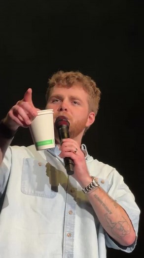Alex Warren's Hilarious Comedy Moments